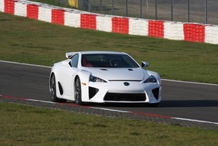 Lexus LFA