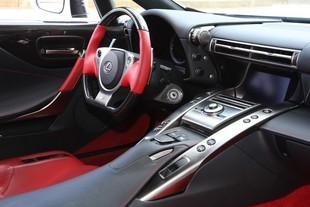 Lexus LFA
