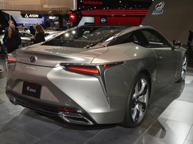 Lexus LS500