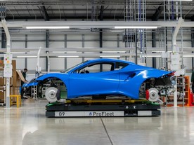 Lotus Emira 