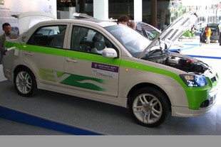 Proton Saga EV