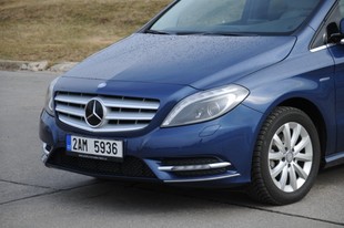 Mercedes-Benz B