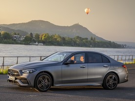 Mercedes-Benz C 300 e 