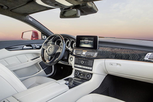 CLS Coupé a CLS Shooting Brake