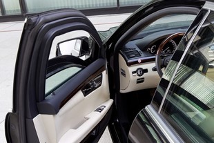 Mercedes-Benz S600 Guard