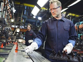 MEWA - Důležité také je, aby pracovní oděv otestovali a ohodnotili samotní pracovníci