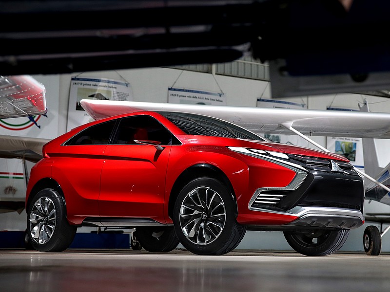 Mitsubishi Concept XR-PHEV II zaujal dvojnásob