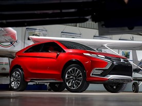autoweek.cz - Mitsubishi Concept XR-PHEV II zaujal dvojnásob