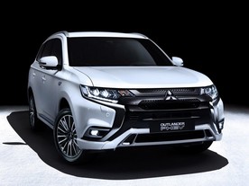 Mitsubishi Outlander PHEV MY19