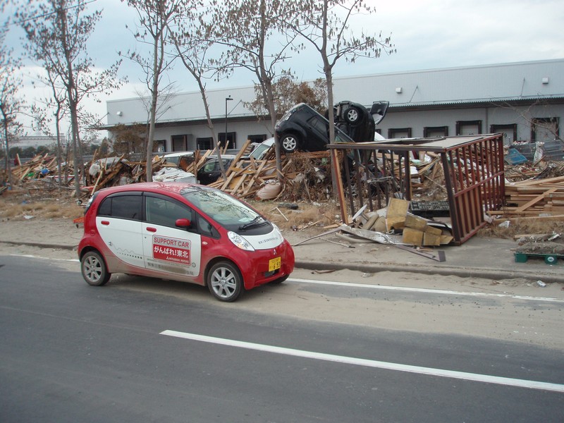 Elektromobily pomáhají zachraňovat