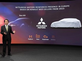 Šéf Mitsubishi Motor Takao Kato představuje Mitsubishi ASX 