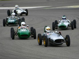 Historické monoposty formule Junior