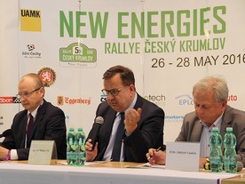 Ministr Jan Mládek na New Energies Rallye Český Krumlov 2016