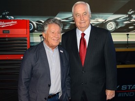 NAIAS 2018 Press Preview 3 Mario Andretti a Roger Penske