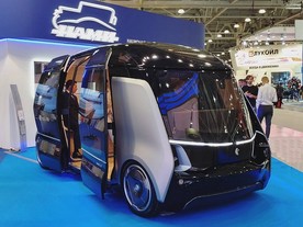 autoweek.cz - Rusové předvedli autonomní mikrobus