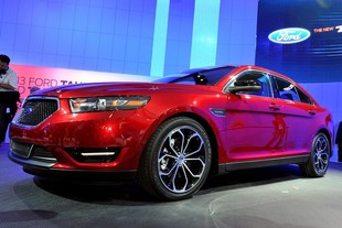 Ford Taurus SHO