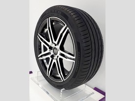 Nexen Tire N’Fera Sport