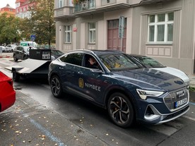 Nimbee dopravovaný Audi e-tron