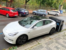 Nimbee a Tesla