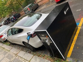 autoweek.cz - NimBee odstraňuje největší překážku elektromobility