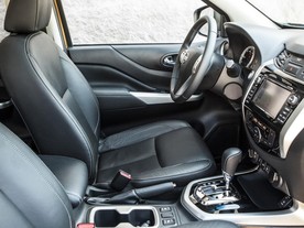 Nissan Navara NP300