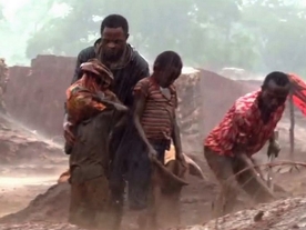 Zde se rodí elektromobilita: prací dětí v dolech na kobalt v Kongu
