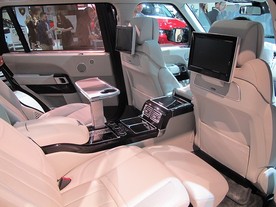 NYAS Range Rover SVAutobiography