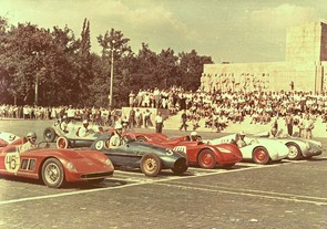 Start závodu v Budapešti, 1957