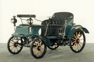 První automobil Opel Patent Motor Car (1899)