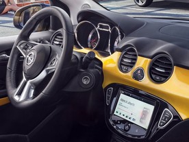 Opel Adam Rocks 