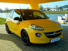 Opel Adam Smile