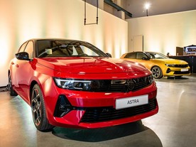 autoweek.cz - Opel Astra do prodeje