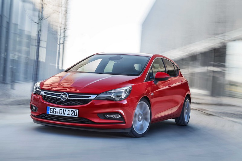 Opel Astra získal evropský titul Car of the Year 2016