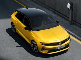 Opel Astra Hybrid