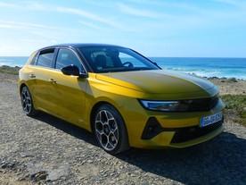 Opel Astra L Hybrid