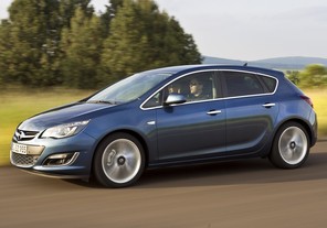 Opel Astra MY14