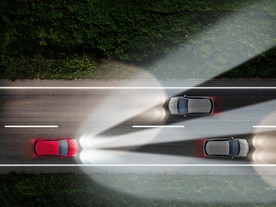 Opel Astra K - adaptivní osvětlení IntelliLux LED Matrix