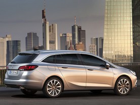 autoweek.cz - Kombi Opel Astra Sports Tourer 