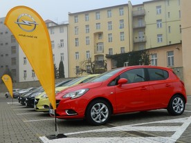 Opel Corsa E v autosalonu Emil Frey