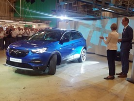 První Opel Grandland X sjíždí z linky v Eisenachu