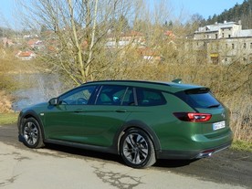 Opel Insignia Country Tourer 