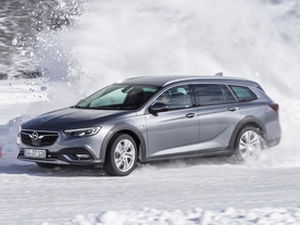 Opel Insignia Country Tourer 