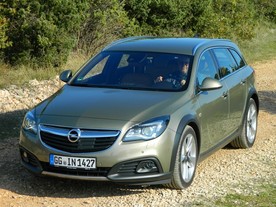 Opel Insignia Country Tourer 
