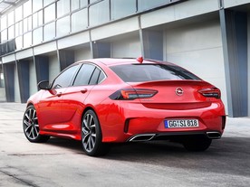 Opel Insignia GSi