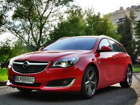 Opel Insignia Sports Tourer 1,6 SIDI OPC Line