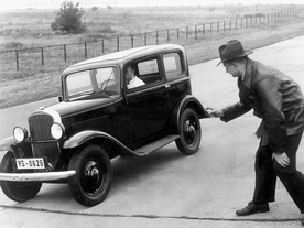 Zkouška zrychlení Opelu 1.8 l v roce 1931
