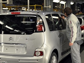 Výroba Citroenu C3 Picasso v Trnavě
