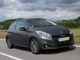 Peugeot 208 v originálním odstínu Ice Grey