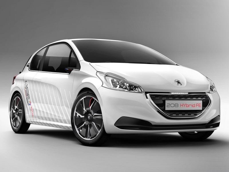 Peugeot 208 HYbrid FE překonal stanovený cíl