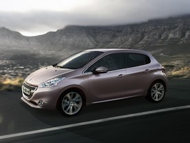 autoweek.cz - Peugeot 208 startuje